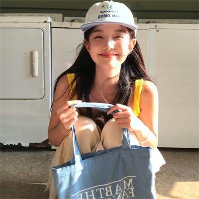 搏击傲娇小女生